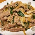 クック63ZVKO☆'s cooksnap of when they made 牛肉とニラと玉ねぎのオイスター炒め♪.