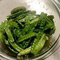 きよりっち's cooksnap of when they made 絹さやエンドウの大量消費　中華タレ漬け.