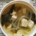 クックUL8OCM☆'s cooksnap of when they made 子供と作るお味噌汁 2歳.