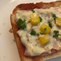 ラクラクダ's cooksnap of when they made 余ったタルタルソースで！ピザ風トースト.