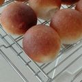 cacotan's cooksnap of when they made コストコ☆パンケーキミックスで丸パン.