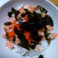 なっちゃん３１１'s cooksnap of when they made １人ランチにも！とびっこと鮭のうまうま丼.