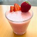 おか～さん's cooksnap of when they made ミキサーで混ぜるだけ！いちごミルク.