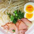 ふみはやおはる's cooksnap of when they made 博多豚骨らーめん.