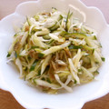 お塩と砂糖's cooksnap of when they made 混ぜるだけ☆きゅうりのザーサイ和え.
