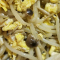 まめち☆'s cooksnap of when they made 簡単！もやしとシメジとウィンナー炒め.