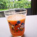 ぷっくりさん。's cooksnap of when they made にんじん✤りんごスムージー 【美肌①】.