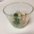 noriapa's cooksnap of when they made 春♪新玉ねぎとスナップエンドウのサラダ.