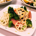 えリﾋﾟｮﾝ★'s cooksnap of when they made 蓮根とウインナーのバターマスタード炒め✨.