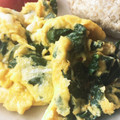YUKIKI☆'s cooksnap of when they made ほうれん草とチーズ入り卵の炒め物.