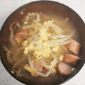 まっちゃまろ's cooksnap of when they made もやしとウインナーのふわふわ卵スープ.