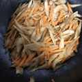与志田塁's cooksnap of when they made お弁当にも♪きんぴらごぼう.