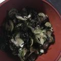 ひっとん12345's cooksnap of when they made きゅうり・わかめ・ひじきの酢の物.