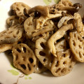 macoshark's cooksnap of when they made れんこんとしめじのニンニクマヨ炒め.