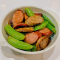 ゆにこーん☆'s cooksnap of when they made スナップエンドウとウインナーのカレー炒め.