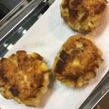 Dyayoi's cooksnap of when they made 運動会に♪パン耳でカリカリ鶏団子.