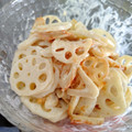 ひ-ﾁｬﾝ's cooksnap of when they made お父さんのレンコンとちくわのサラダ.