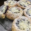クック73F67H☆'s cooksnap of when they made チェコのフルーツコラーチ.