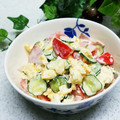 Dellaたん's cooksnap of when they made きゅうりとトマトと卵のサラダ.
