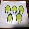 まっさまさママ's cooksnap of when they made ☆キュウリ DE おばけ 飾り切り☆.
