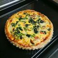 chiyotake's cooksnap of when they made 冷凍パイシートでちょっと真面目キッシュ.