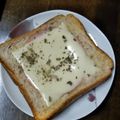 kirinda's cooksnap of when they made ハムチーズ＊トースト.