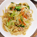 さくらスキップ's cooksnap of when they made 焼き肉のタレとめんつゆ味付け焼きうどん.