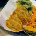 Hirarinn☆'s cooksnap of when they made 新提案！新食感！餃子の天ぷら.