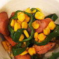 ゆうママ0616's cooksnap of when they made ピーマンとソーセージのバター醤油炒め.