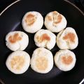 take♪aki♪'s cooksnap of when they made 発酵なし！フライパンで作るもちふわパン♪.