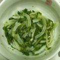 おやんず's cooksnap of when they made めかぶと玉ねぎのポン酢和え.