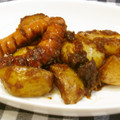 youtapapa's cooksnap of when they made 新じゃがとソーセージのオニオンソース炒め.