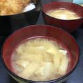 ☆GSSQHY☆'s cooksnap of when they made タケノコと生姜の味噌汁.