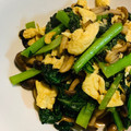 junkoの日々's cooksnap of when they made のりが決め手‼小松菜としめじの玉子炒め♫.