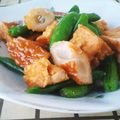 おのみちゃん's cooksnap of when they made スナップエンドウと厚揚げの中華炒め.
