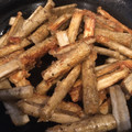 だい☆あお☆まり's cooksnap of when they made レンジ簡単♥♡ごぼうの竜田揚げ.