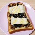 ★たーこ★'s cooksnap of when they made 納豆海苔マヨチーズトースト.