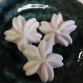 藍色の座布団's cooksnap of when they made 卵白消費に♪フレッシュ苺の焼きメレンゲ*.