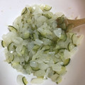 なみか☆'s cooksnap of when they made 離乳食完了期　新玉ねぎときゅうりの和え物.