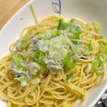 野菜食べたいママ's cooksnap of when they made ごま油香る♡しらすとネギのパスタ.