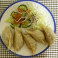 mistyrosie's cooksnap of when they made もちもちー簡単餃子の皮.