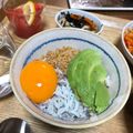 りりたん　３２８'s cooksnap of when they made ぱぱっと丼♪アボカドしらす納豆丼★.