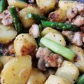 こちゃ。's cooksnap of when they made とりもも&新じゃが&アスパラ炒め.