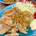cocoruna's cooksnap of when they made 甘味は玉葱だけ♪うちの定番しょうが焼き.