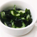 ☆★ケイト★☆'s cooksnap of when they made すし酢できゅうりとわかめの酢の物.