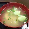 うさこママ★'s cooksnap of when they made ❤新たまとそら豆の❤お味噌汁❤.