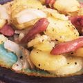 amysvoba's cooksnap of when they made 定番！簡単★ウインナーでジャーマンポテト.