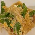 食いしん坊山ガール's cooksnap of when they made 簡単♡えのき＆さやえんどう♡の玉子とじ♪.