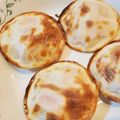 しまじまゆきはき's cooksnap of when they made 餃子の皮でおつまみ&おやつUFO.