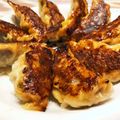 男子ご飯（・ω・‘；'s cooksnap of when they made 王将風、餃子の上手な焼き方.